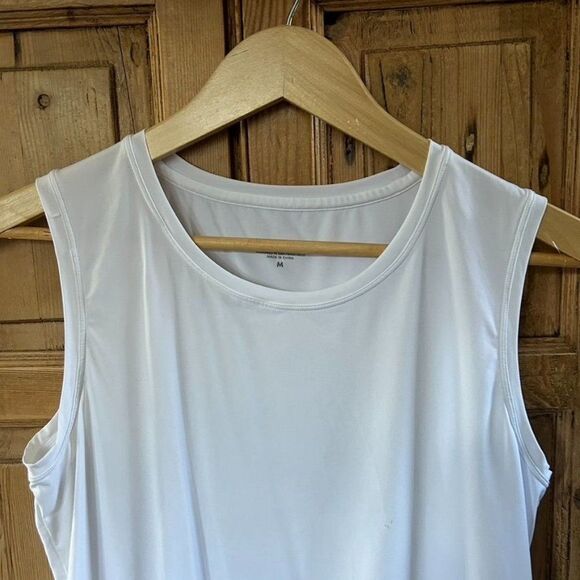 Athleta Medium White Cadence Mesh Tank Top - Small Flaw - Picture 2 of 12